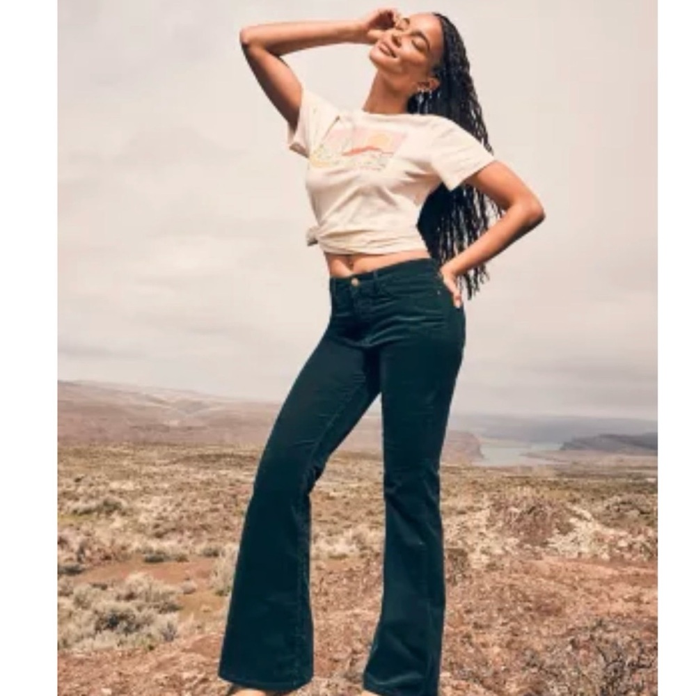Wrangler Corduroy “Fierce Flare” Pants in Jewel size 4